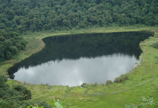 Khecheopalri-Lake